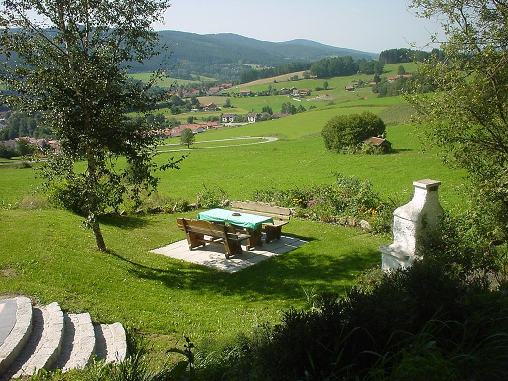 Wellness Ferienwohnungen Zellertalblick Drachselsried Luaran gambar